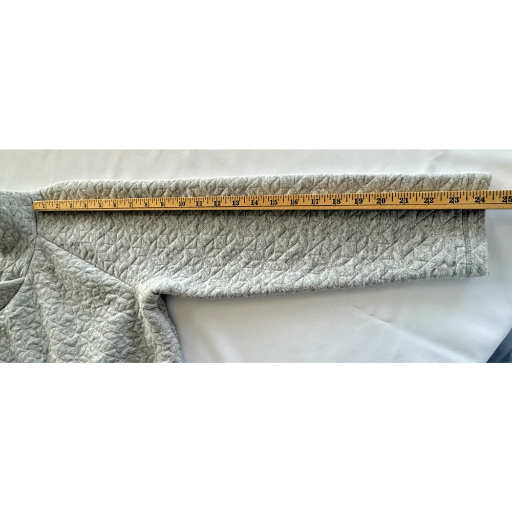 T by Talbots Large Gray Textured Sweater Top Metallic Snowflake V-Neck Cozy Warm - Picture 6 of 8